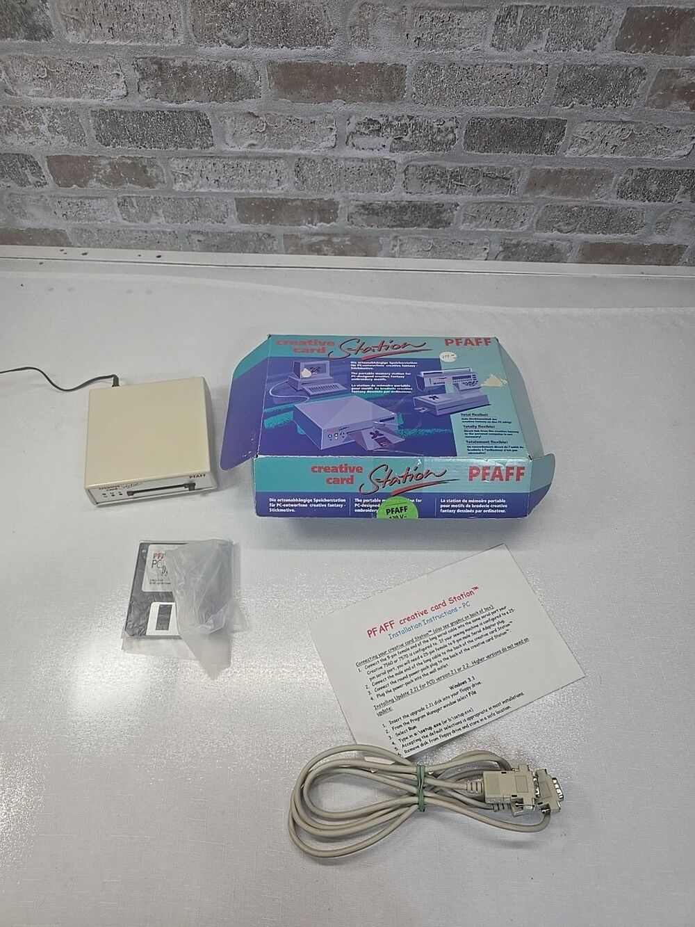 Vintage Pfaff Creative  Card Station Pfaff Creative-- Untested For Parts